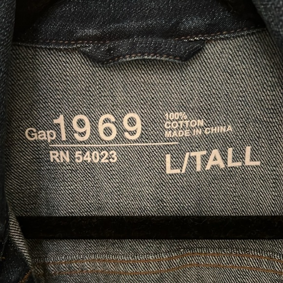 Gap Inc Jean Jacket - Picture 2 of 3